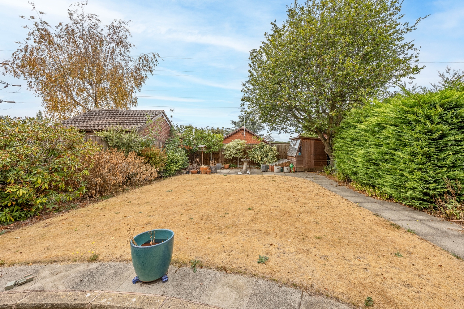 Alderdale Avenue, SEDGLEY, DY3