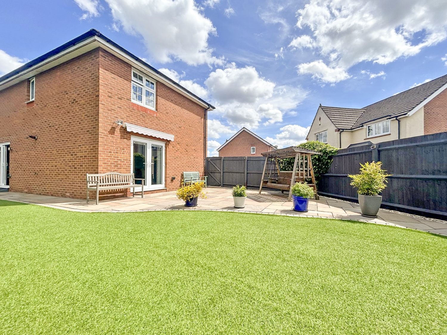 Himley Close, Bilston, West Midlands, WV14 0LJ