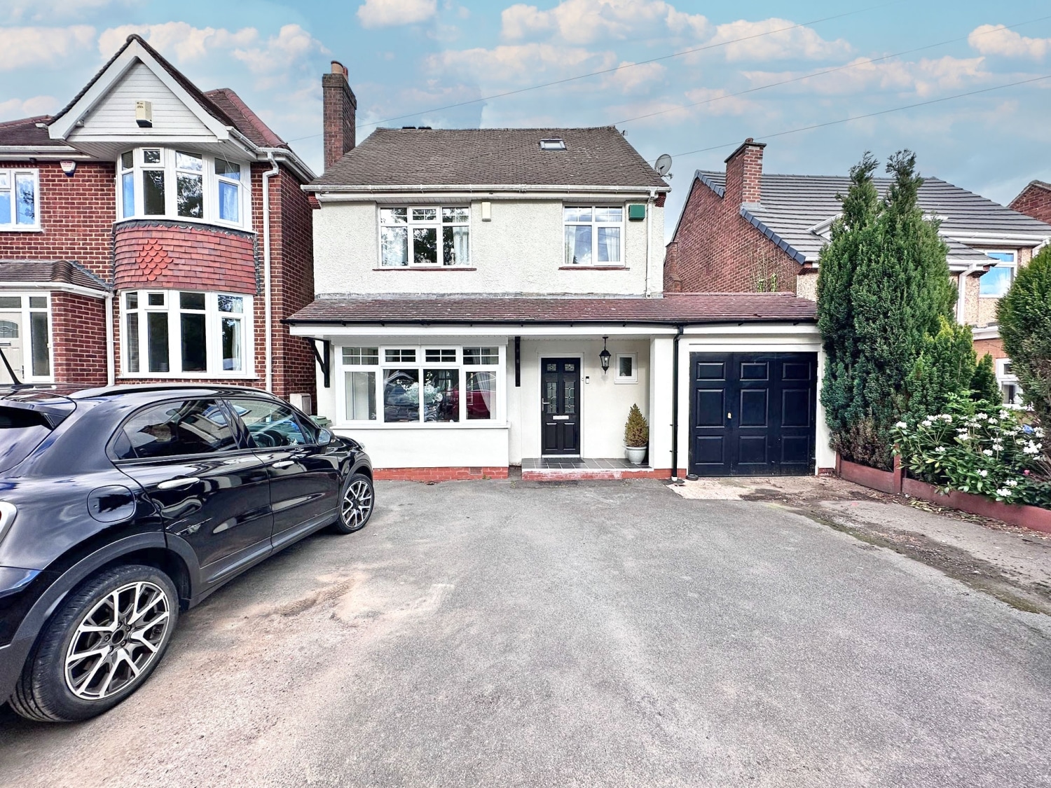 Woodcroft Avenue, FOXYARDS, TIPTON, DY4 8AE