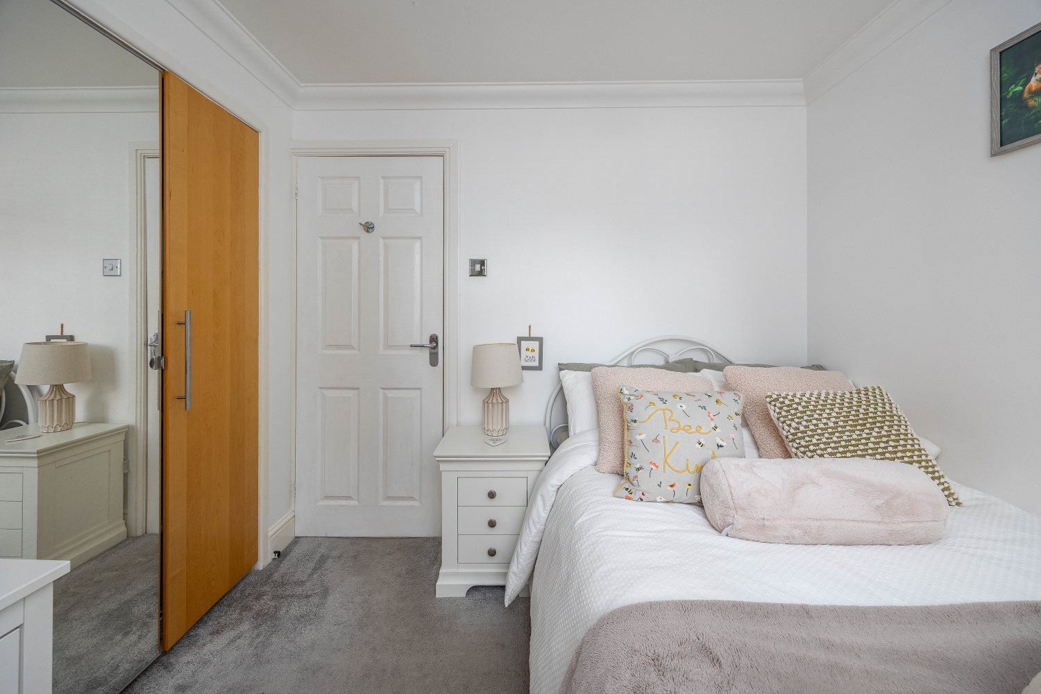 Bure Grove, Willenhall, WV13