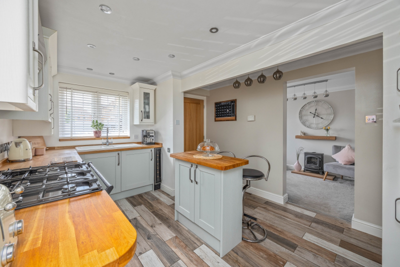 Bure Grove, Willenhall, WV13