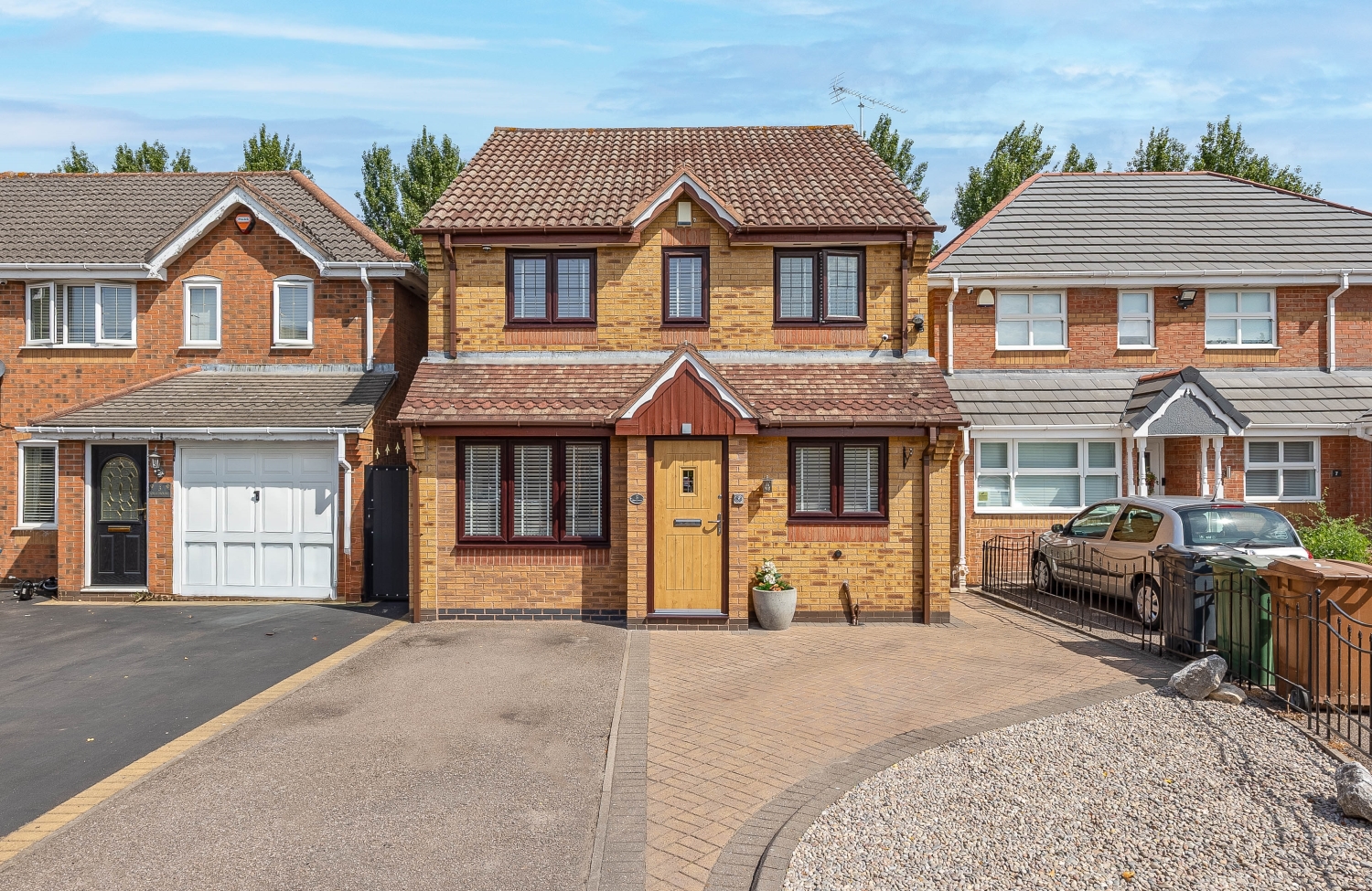 Bure Grove, Willenhall, WV13