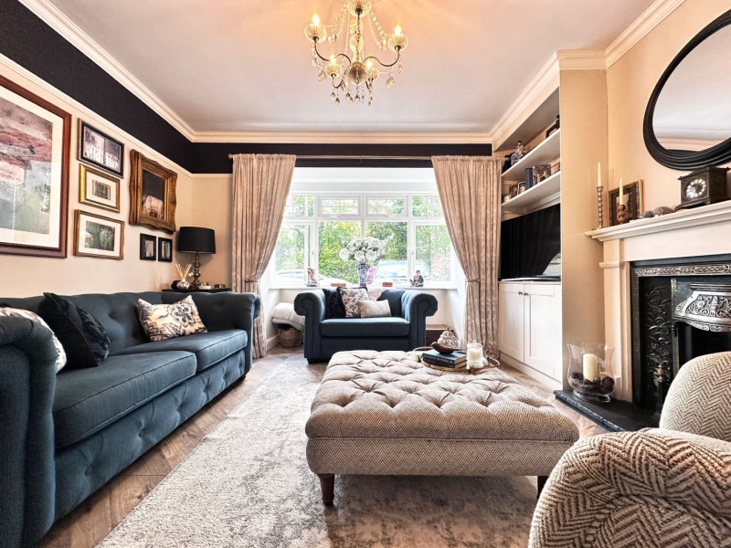 Woodcroft Avenue, FOXYARDS, TIPTON, DY4 8AE