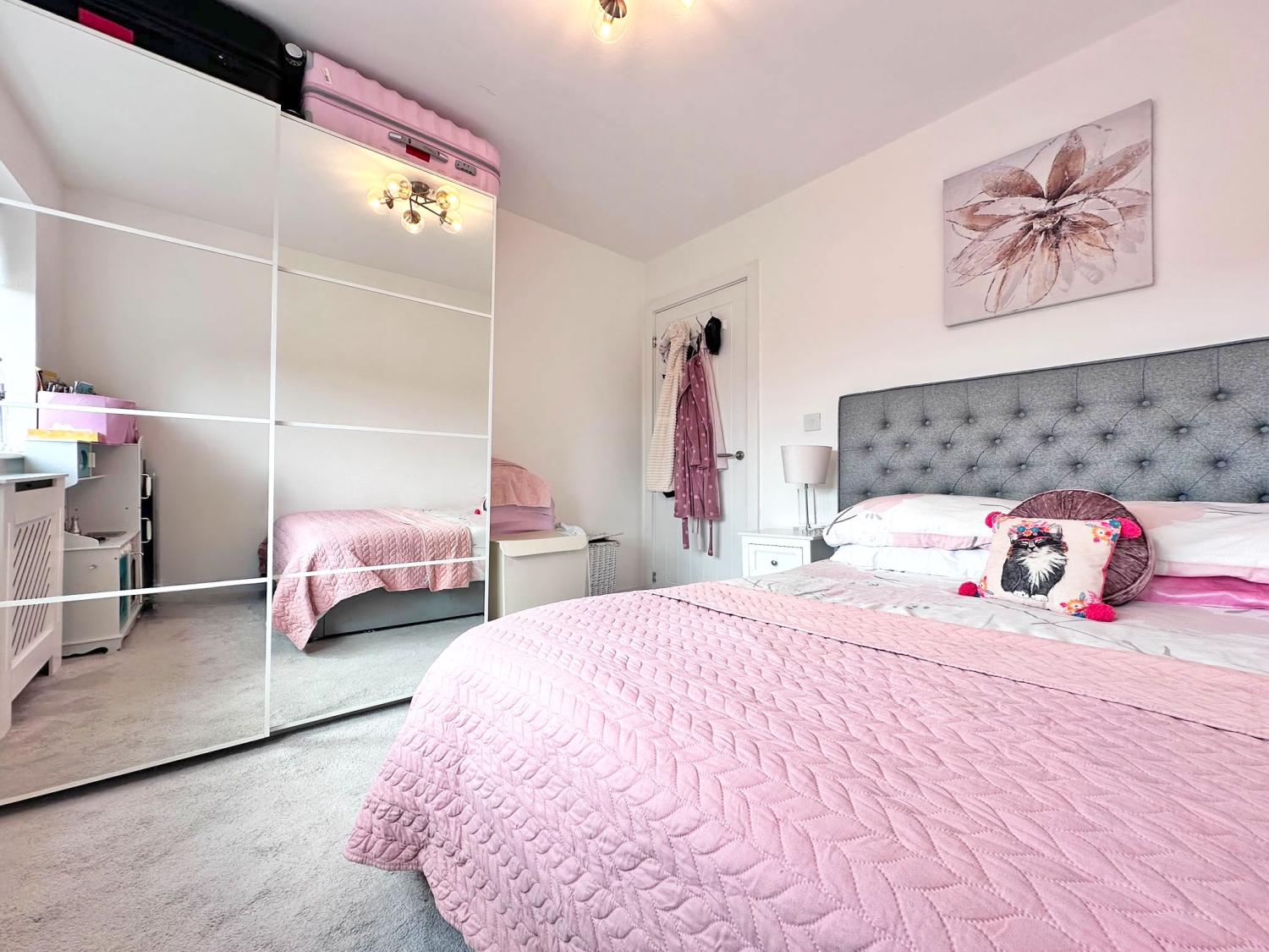Laura Roberts Close, WEST BROMWICH, B70 0FJ