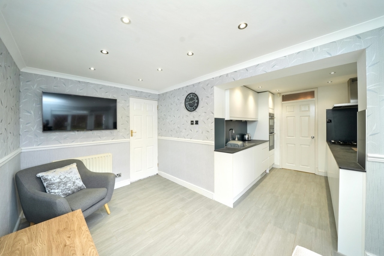 Woburn Avenue, Willenhall, West Midlands, WV12