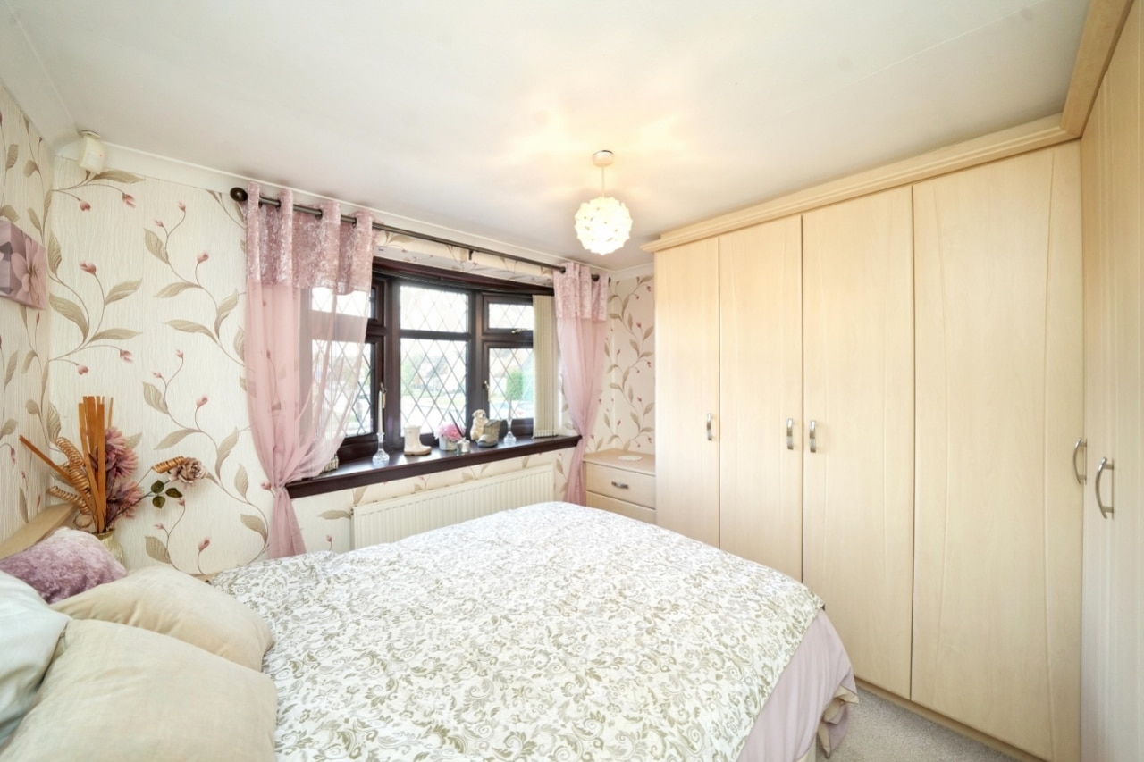 Woburn Avenue, Willenhall, West Midlands, WV12
