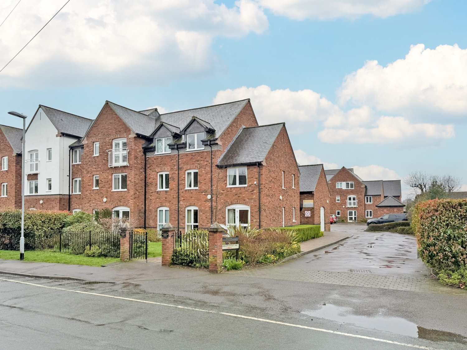 Wombrook Court Wombourne WV5