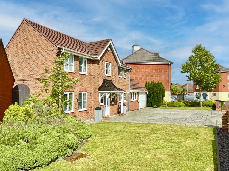 Barbel Drive, Wednesfield