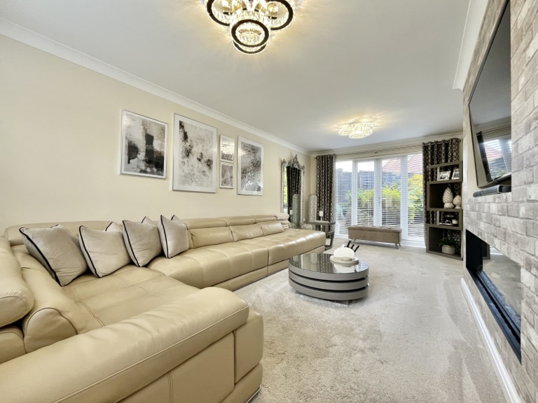 Barbel Drive, Wednesfield