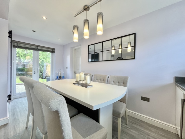 Barbel Drive, Wednesfield