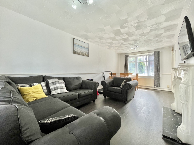 Carisbrooke Road, Bushbury, WV10