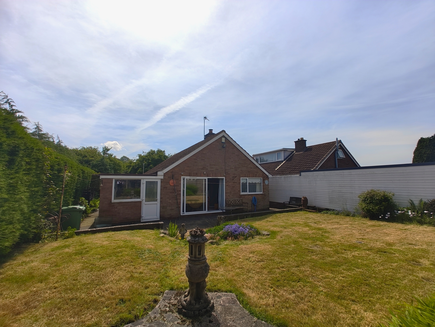 Cotwall End Road, THE STRAITS, DY3 3EL