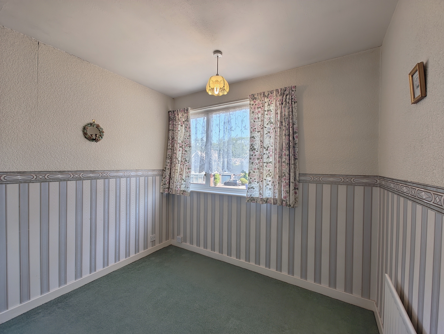Longmeadow Drive, SEDGLEY, DY3 3QS