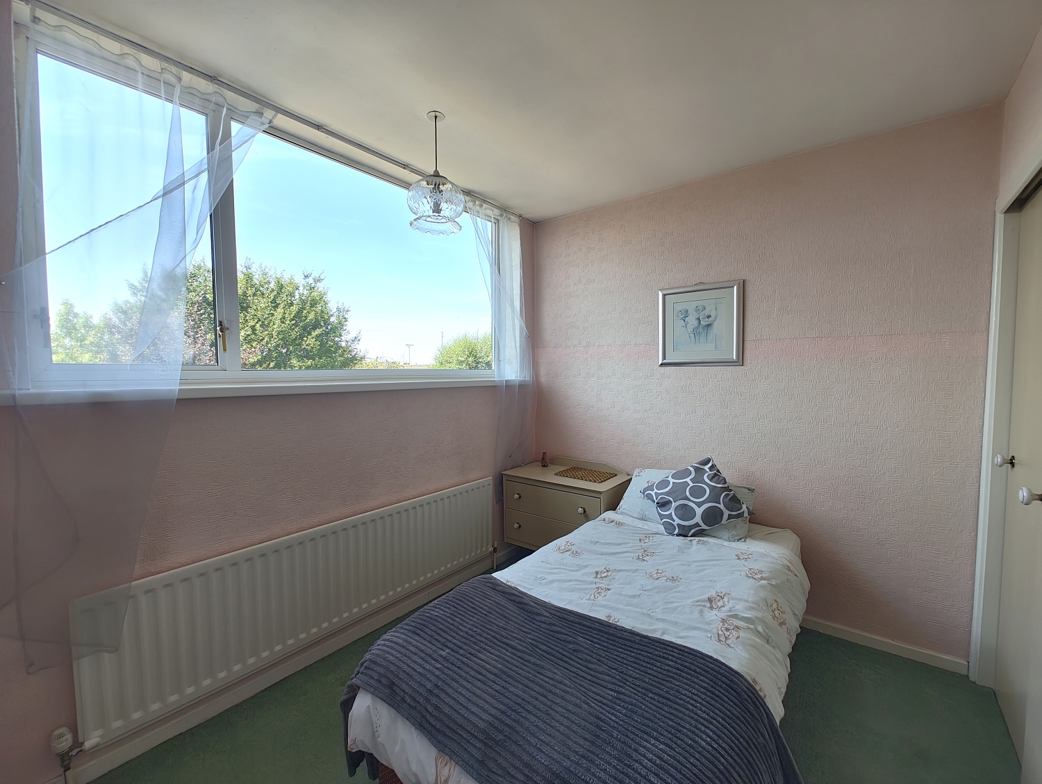 Longmeadow Drive, SEDGLEY, DY3 3QS