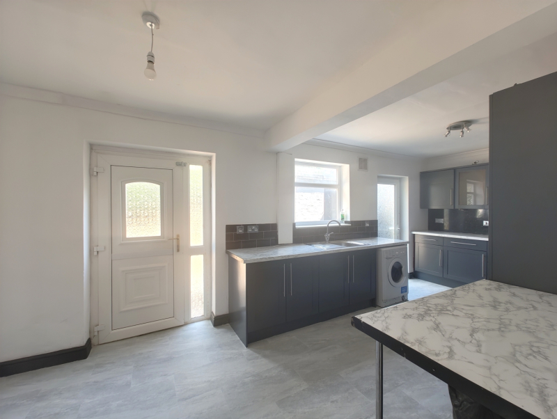 Arden Place, Bilston, West Midlands, WV14 8LS