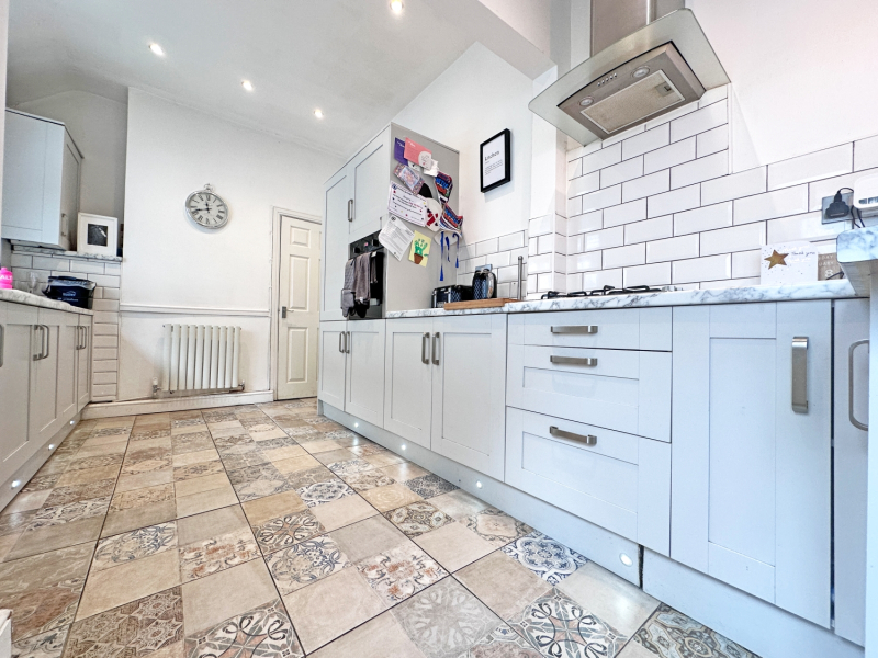 Green Lane, HALESOWEN, B62 9LP