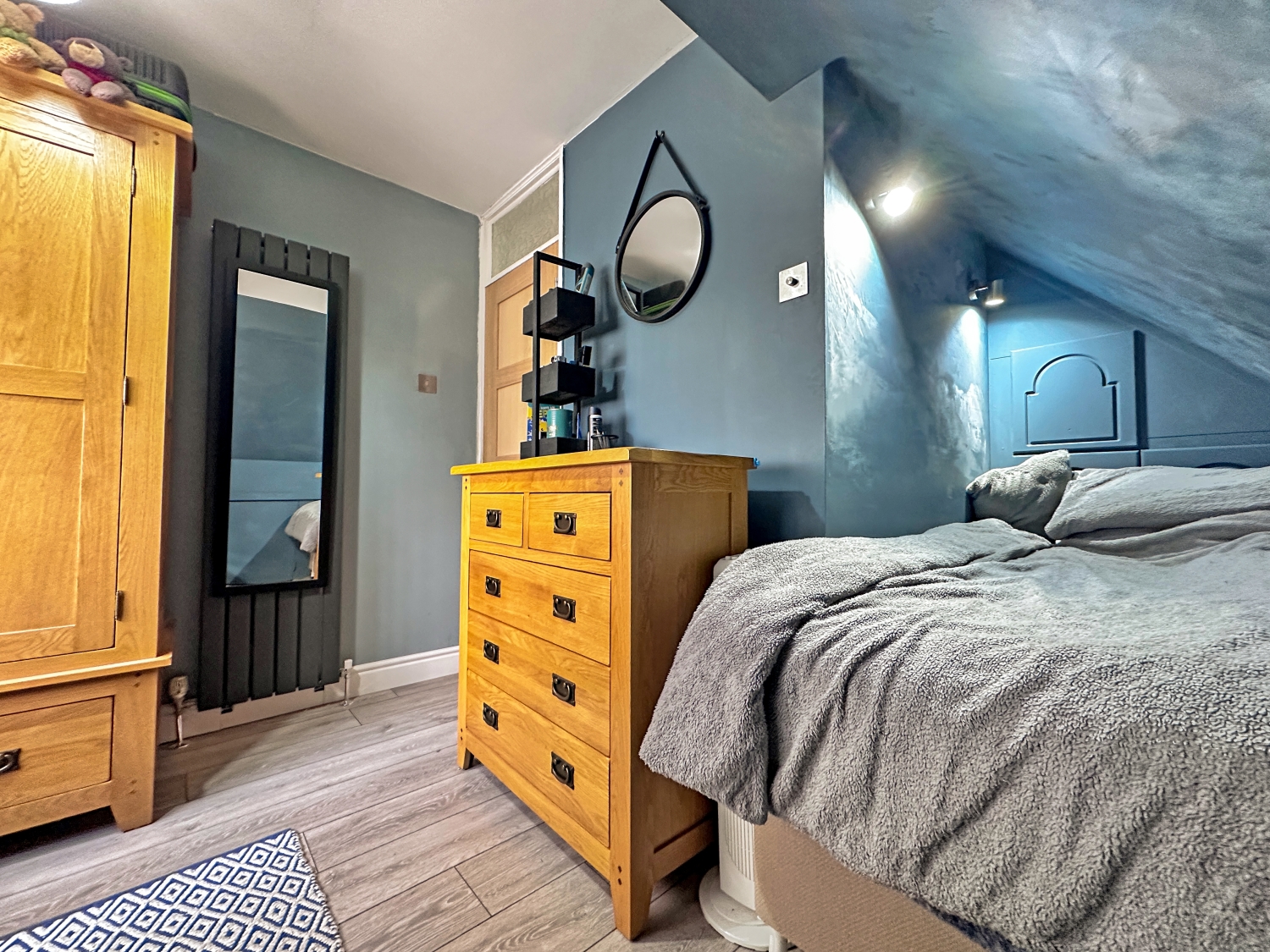 Elizabeth Walk, TIPTON, DY4 0AL