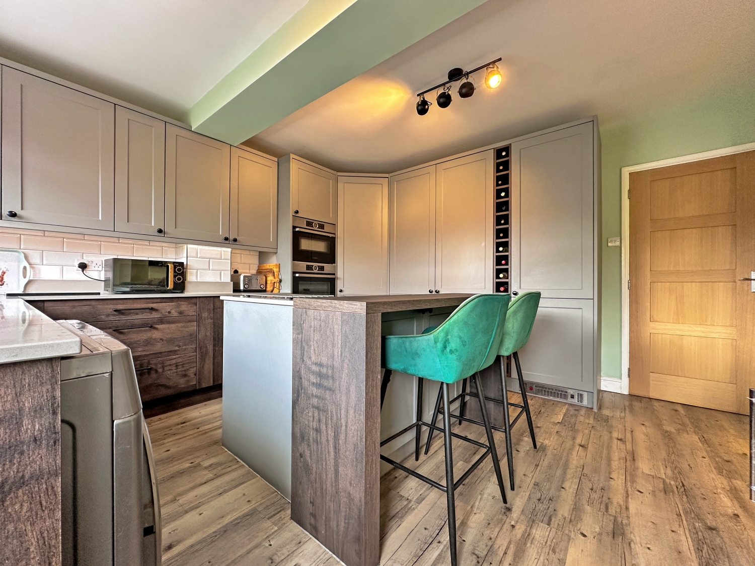 Elizabeth Walk, TIPTON, DY4 0AL