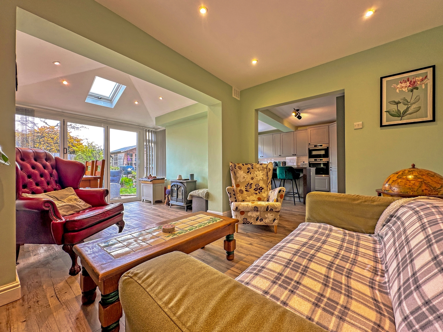 Elizabeth Walk, TIPTON, DY4 0AL
