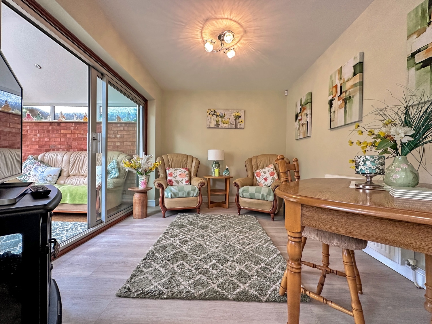 Greenacre Road, TIPTON, DY4 0AR