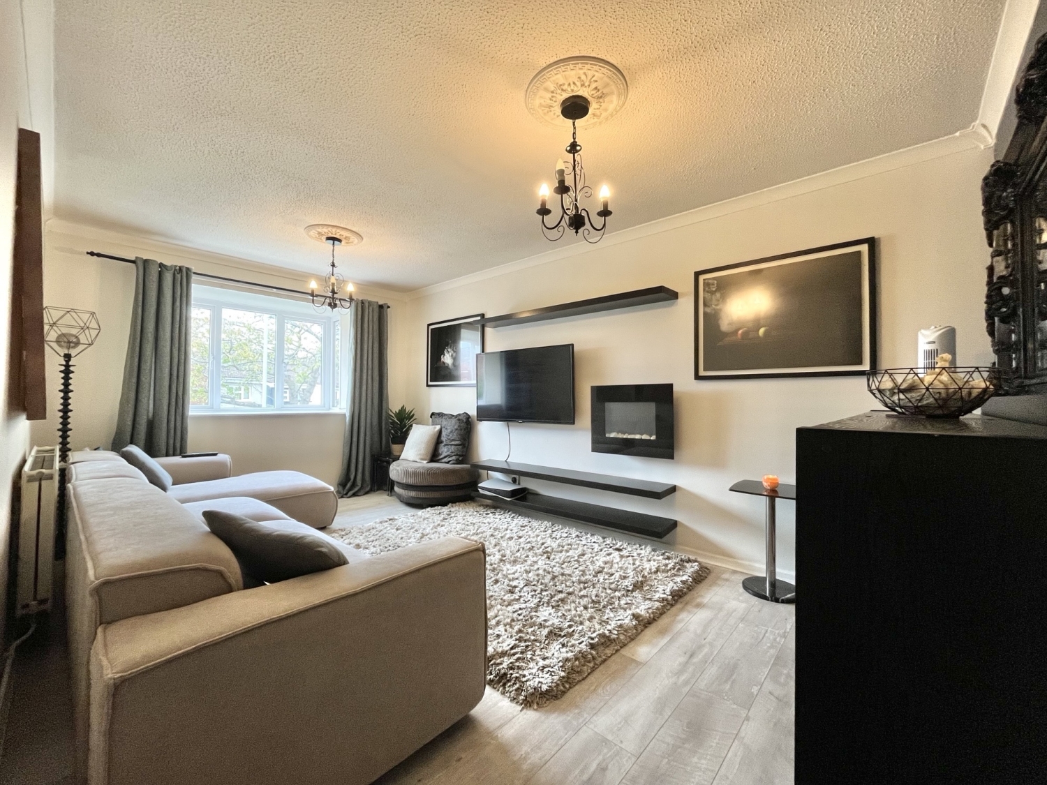 Fallowfield, Pendeford, WV8