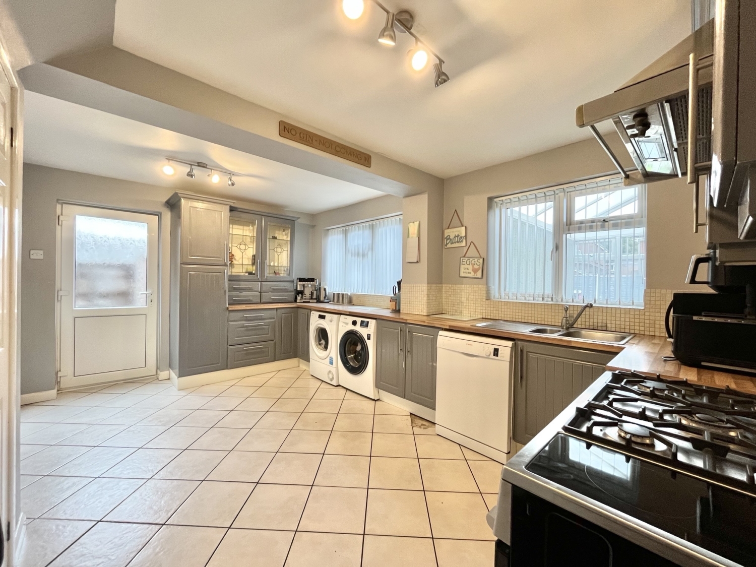 Tyning Close, Pendeford, WV9