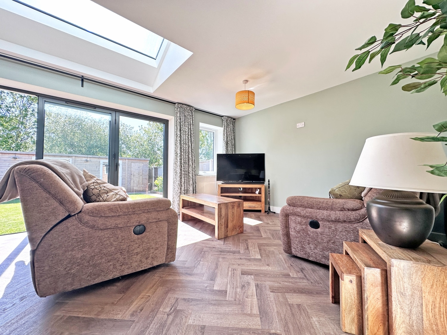 Brookfield Way, TIPTON, DY4 0NE