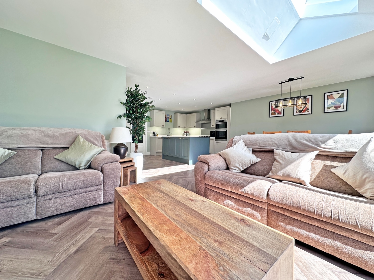 Brookfield Way, TIPTON, DY4 0NE