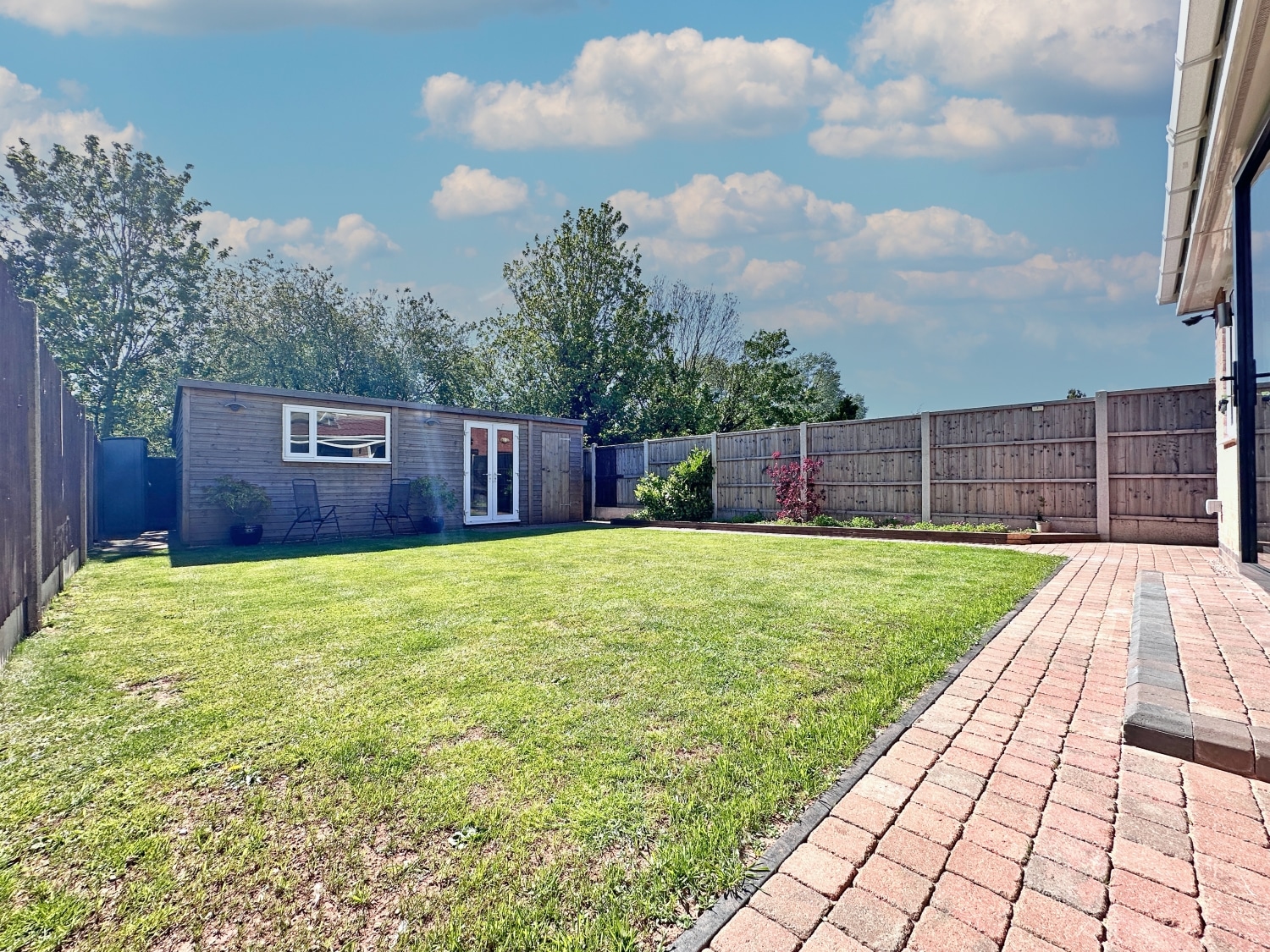 Brookfield Way, TIPTON, DY4 0NE