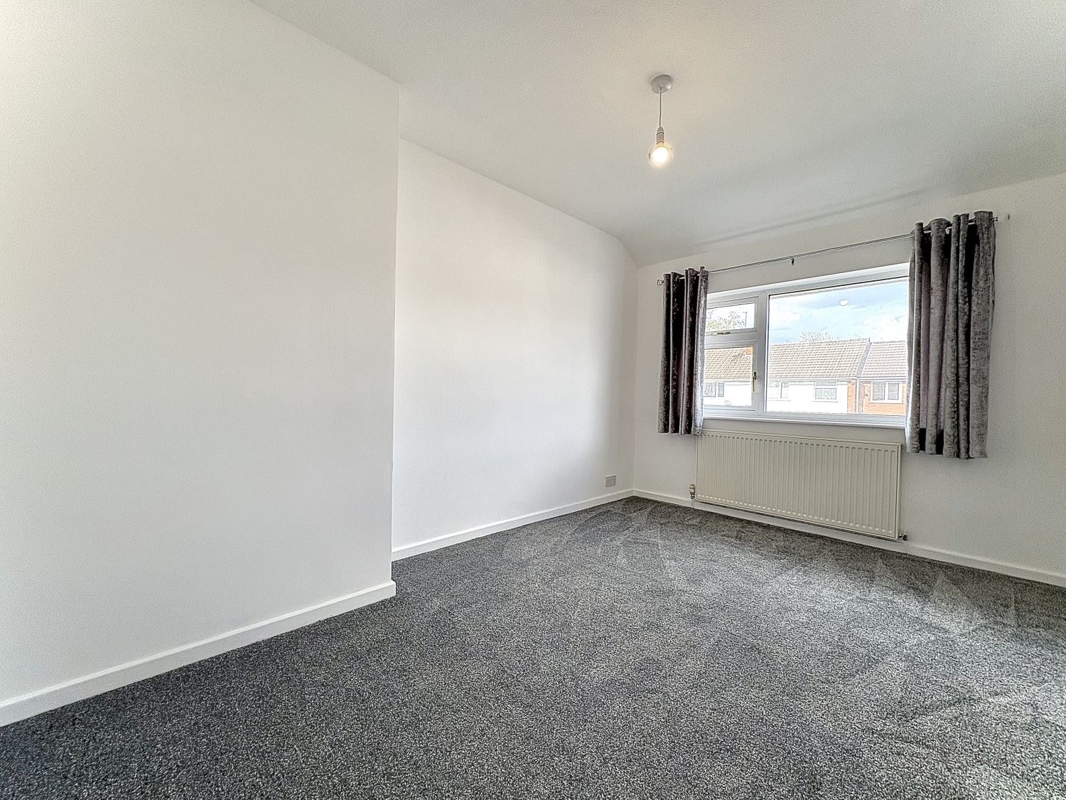 Dingle View, SEDGLEY, DY3 3LF