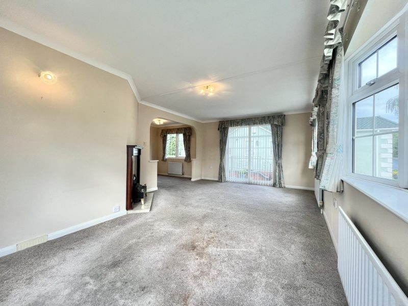 Oxley Court, Wolverhampton, WV10