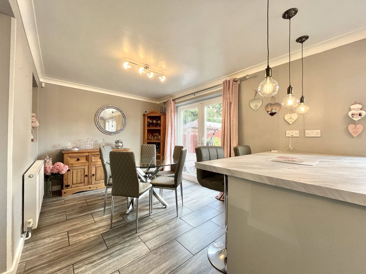 Mere Oak Road, Perton, WV6