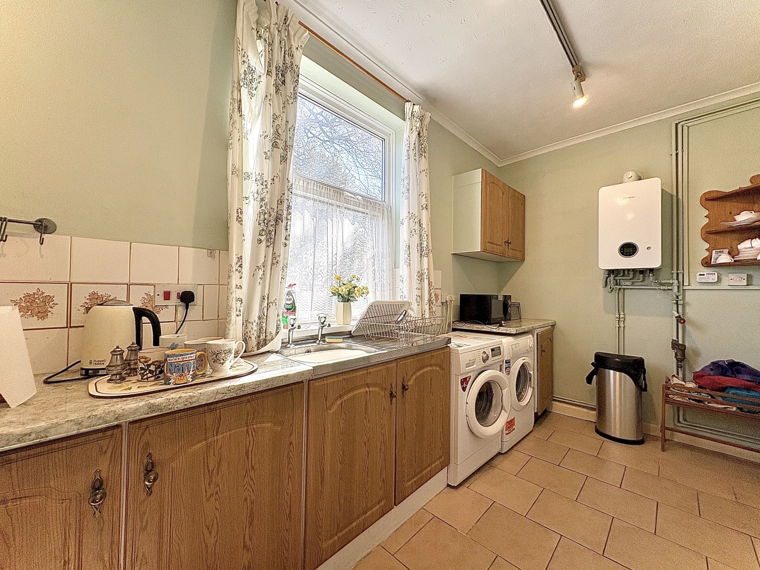 Sedgley Road, Woodsetton, DY1 4LJ