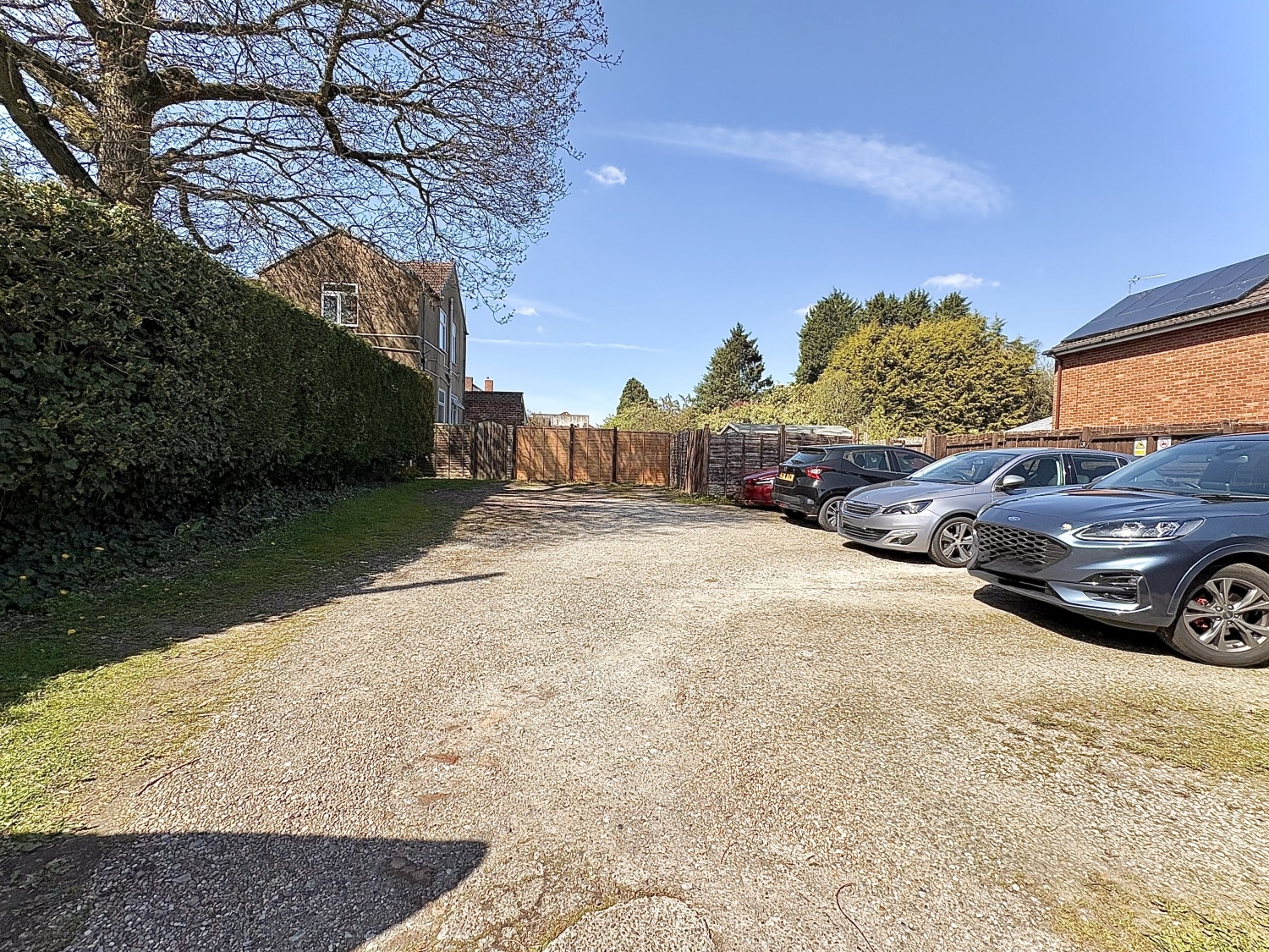 Sedgley Road, Woodsetton, DY1 4LJ