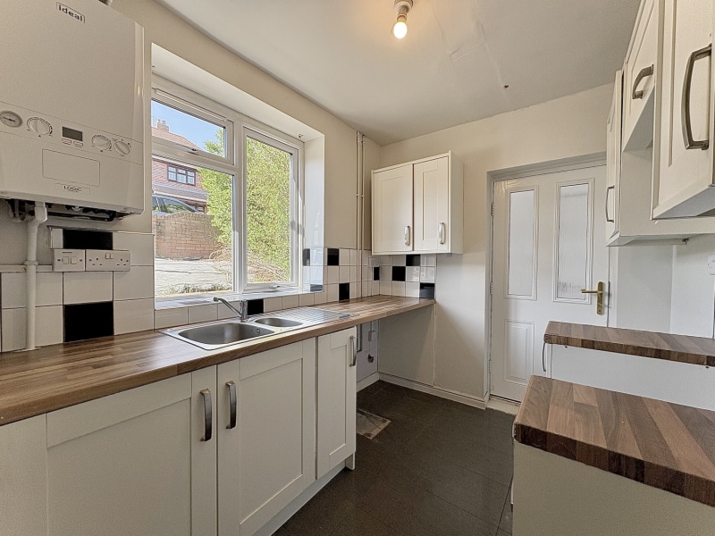 The Close, LOWER GORNAL, DY3 2JY