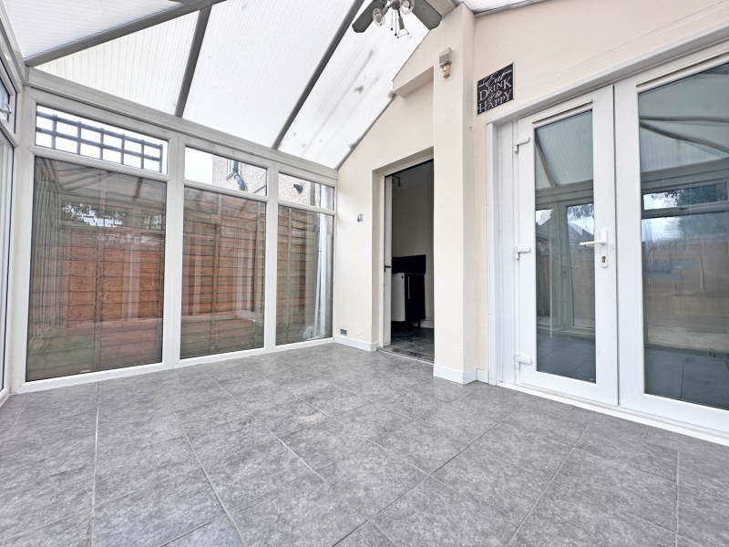 Windsor Road, TIPTON, DY4 0XT