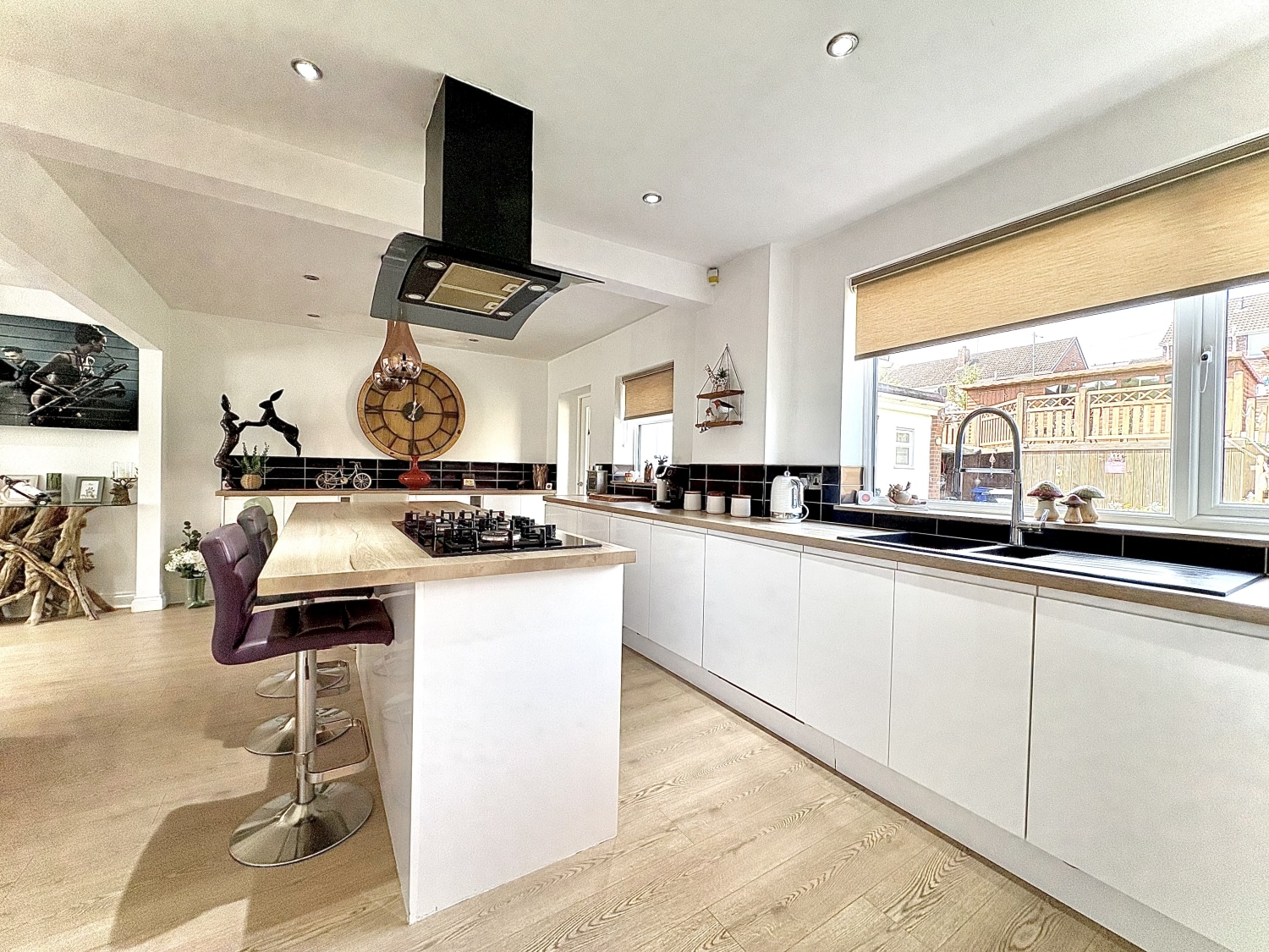 Cotwall End Road, LOWER GORNAL, DY3 3EJ