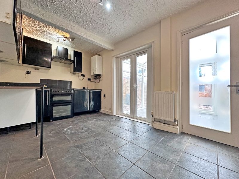 Windsor Road, TIPTON, DY4 0XT