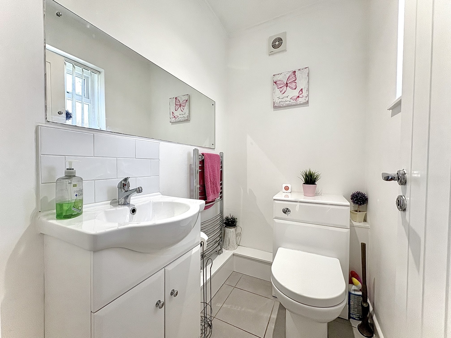 Cotwall End Road, LOWER GORNAL, DY3 3EJ