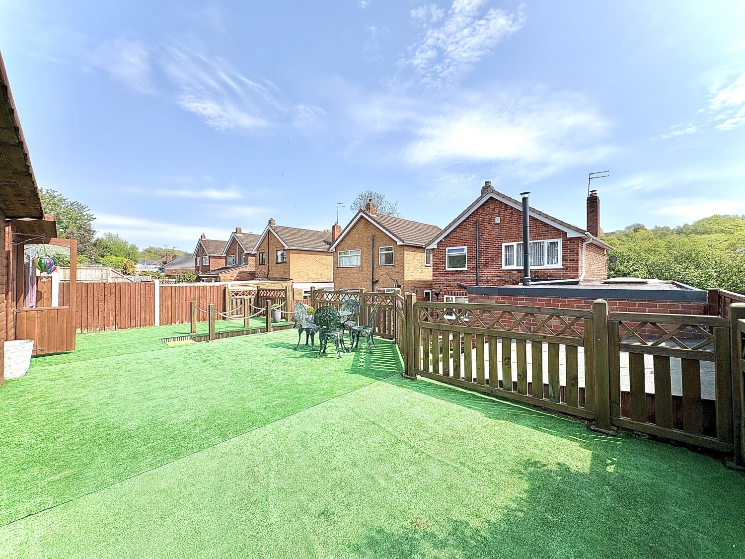 Cotwall End Road, LOWER GORNAL, DY3 3EJ