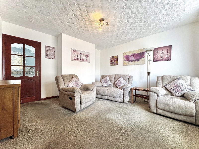 Roberts Green Road, Upper Gornal, DY3 2BB