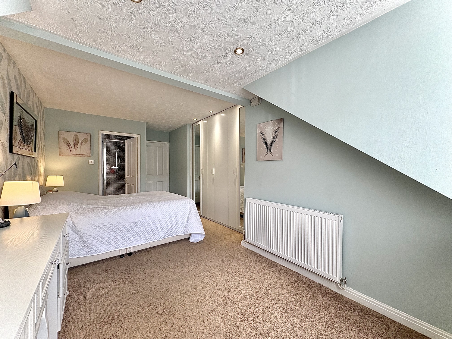 Nicholds Close, COSELEY, WV14 9JS
