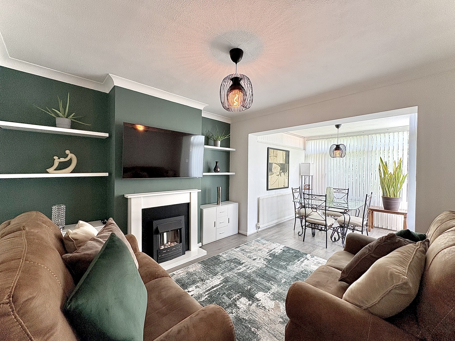 Dovedale Road, Ettingshall Park, Wolverhampton, West Midlands, WV4 6RF