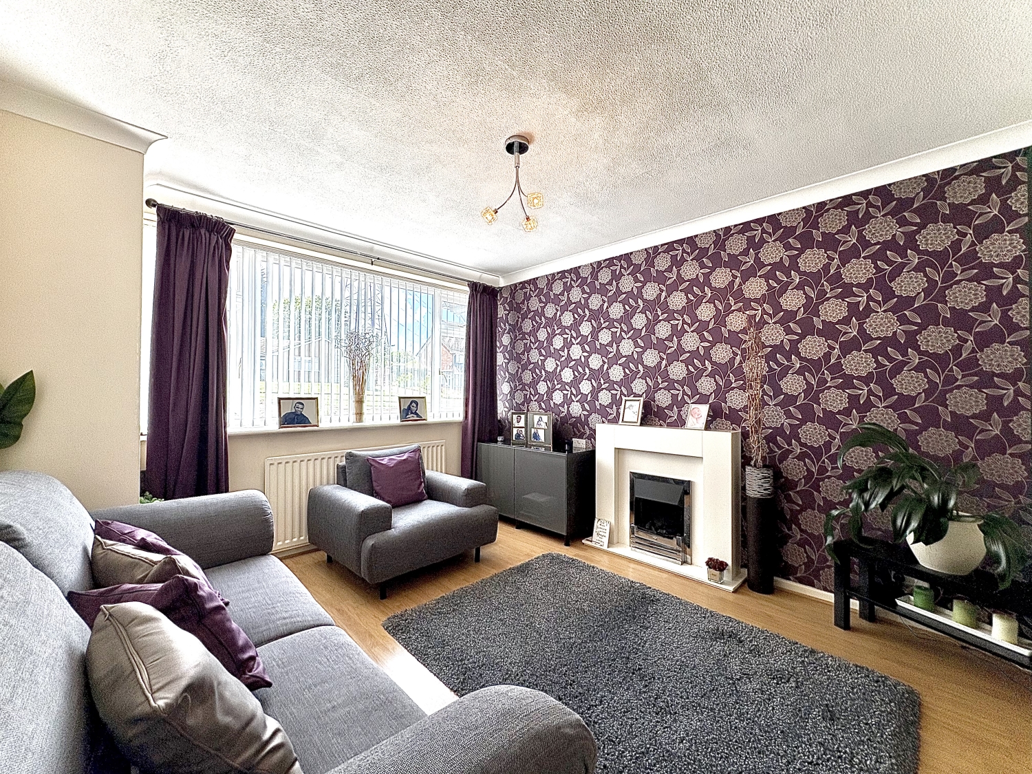 Dovedale Road, Ettingshall Park, Wolverhampton, West Midlands, WV4 6RF