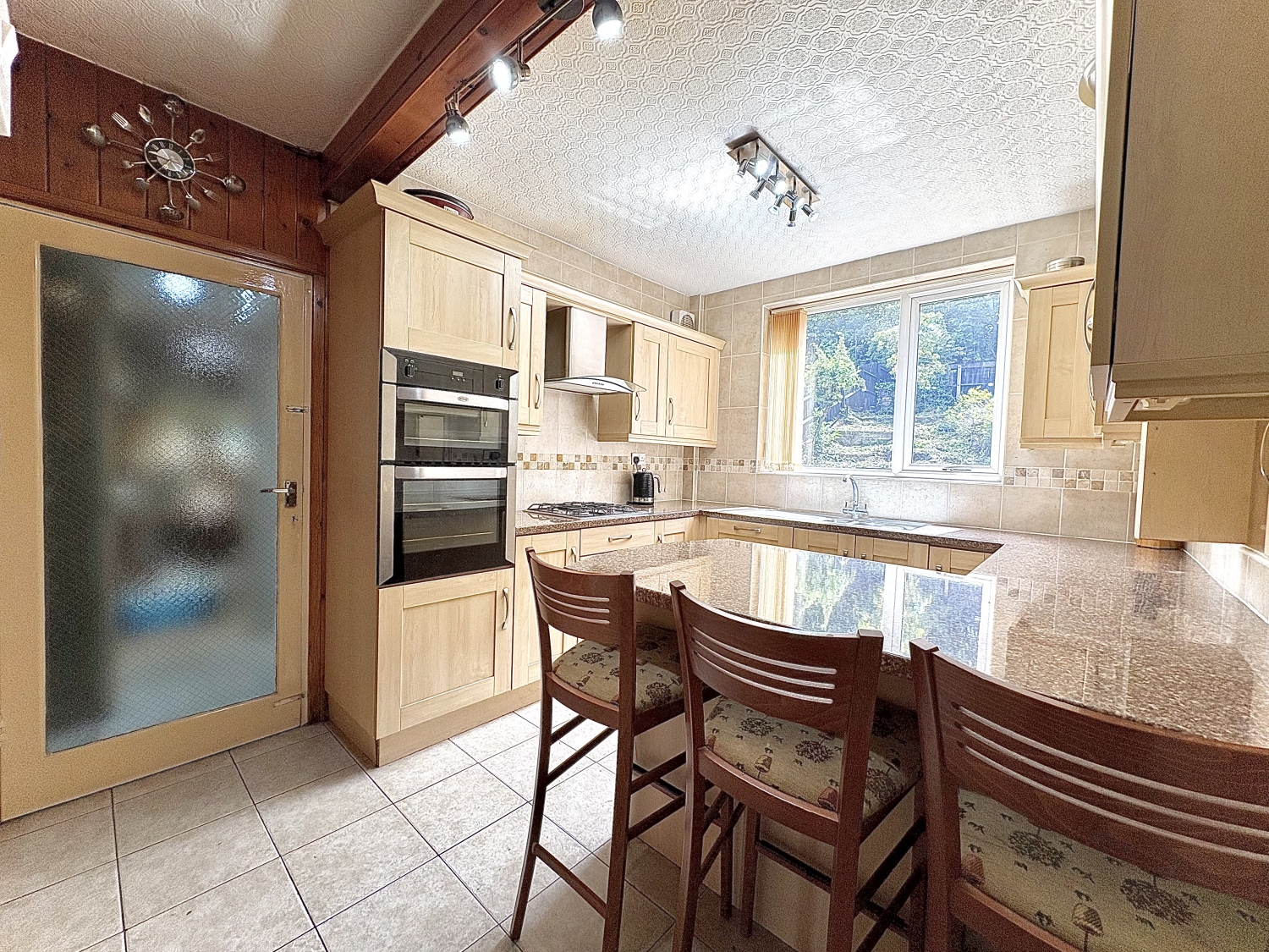 Springfield Road, Bilston, West Midlands, WV14 6LN