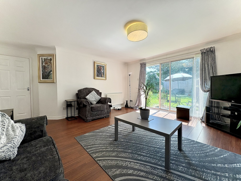 Snowshill Gardens, Dudley, DY1 3LU