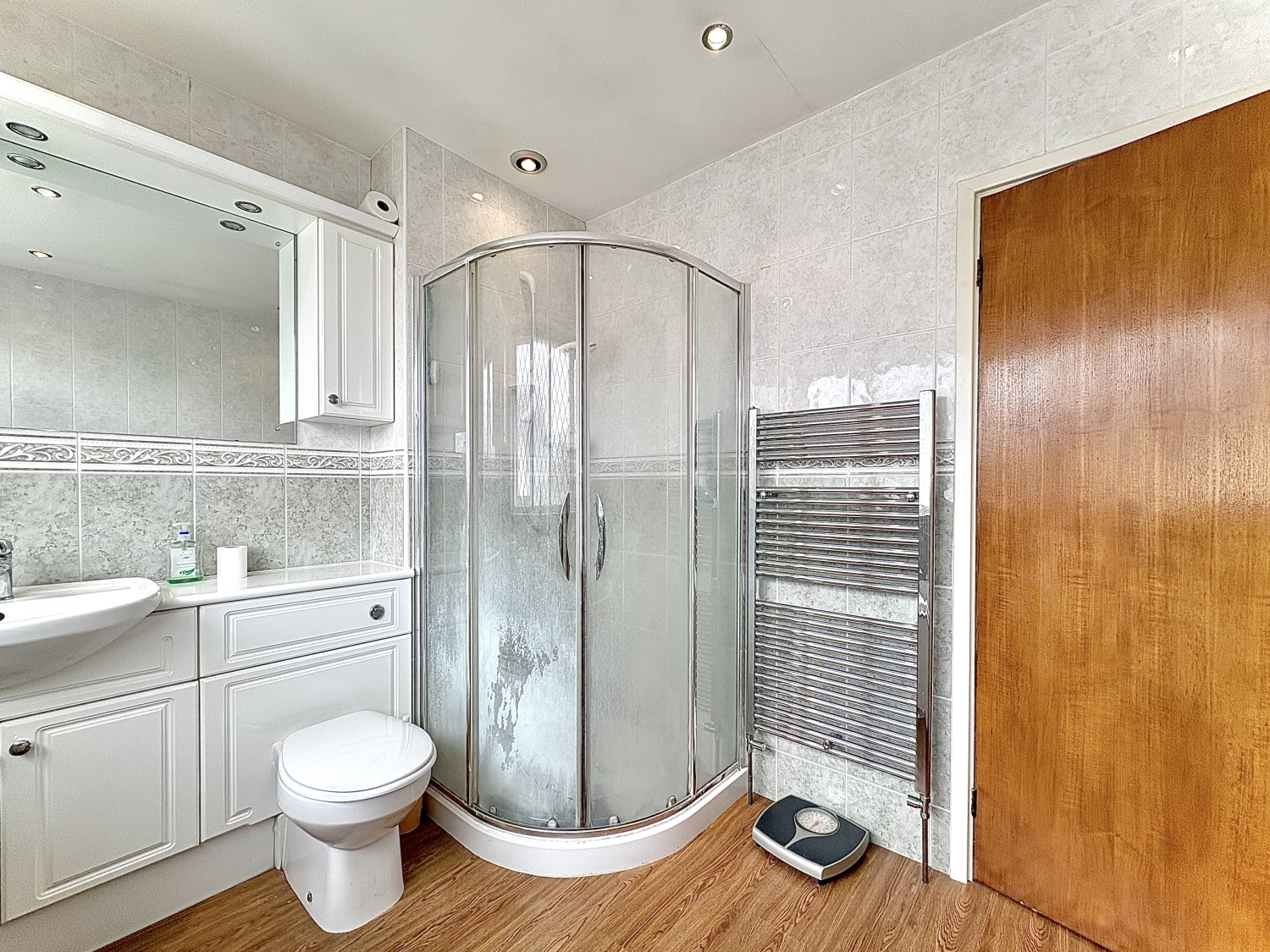 Holloway Street, UPPER GORNAL, DY3 2EA