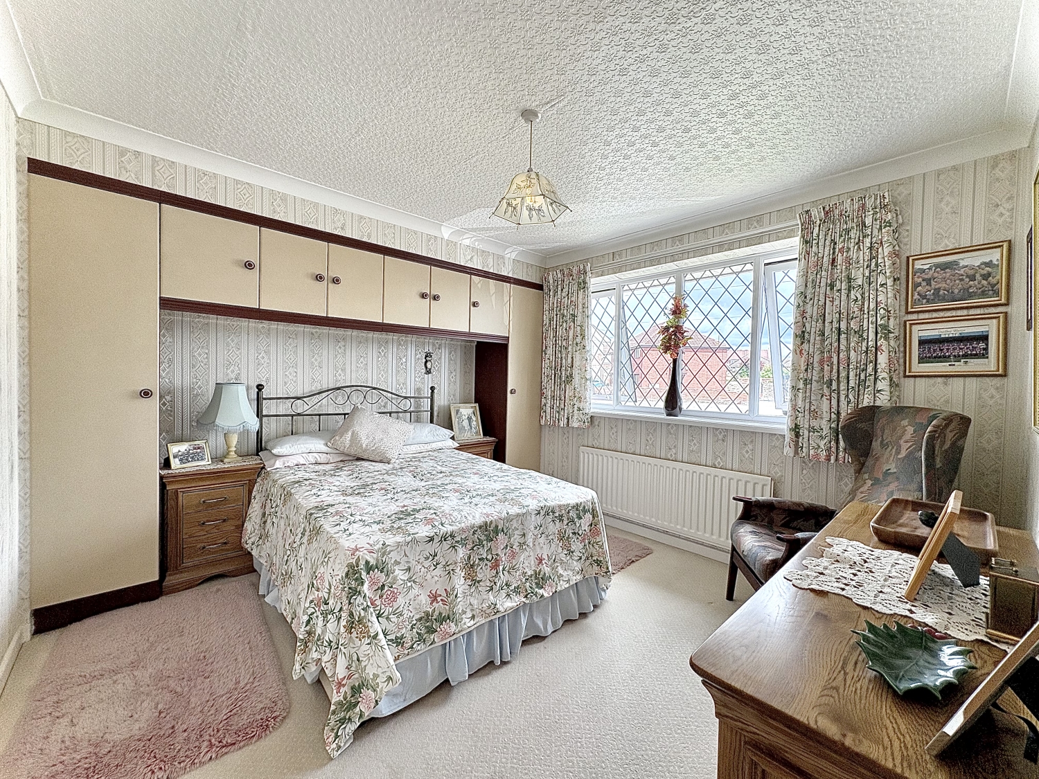 Holloway Street, UPPER GORNAL, DY3 2EA