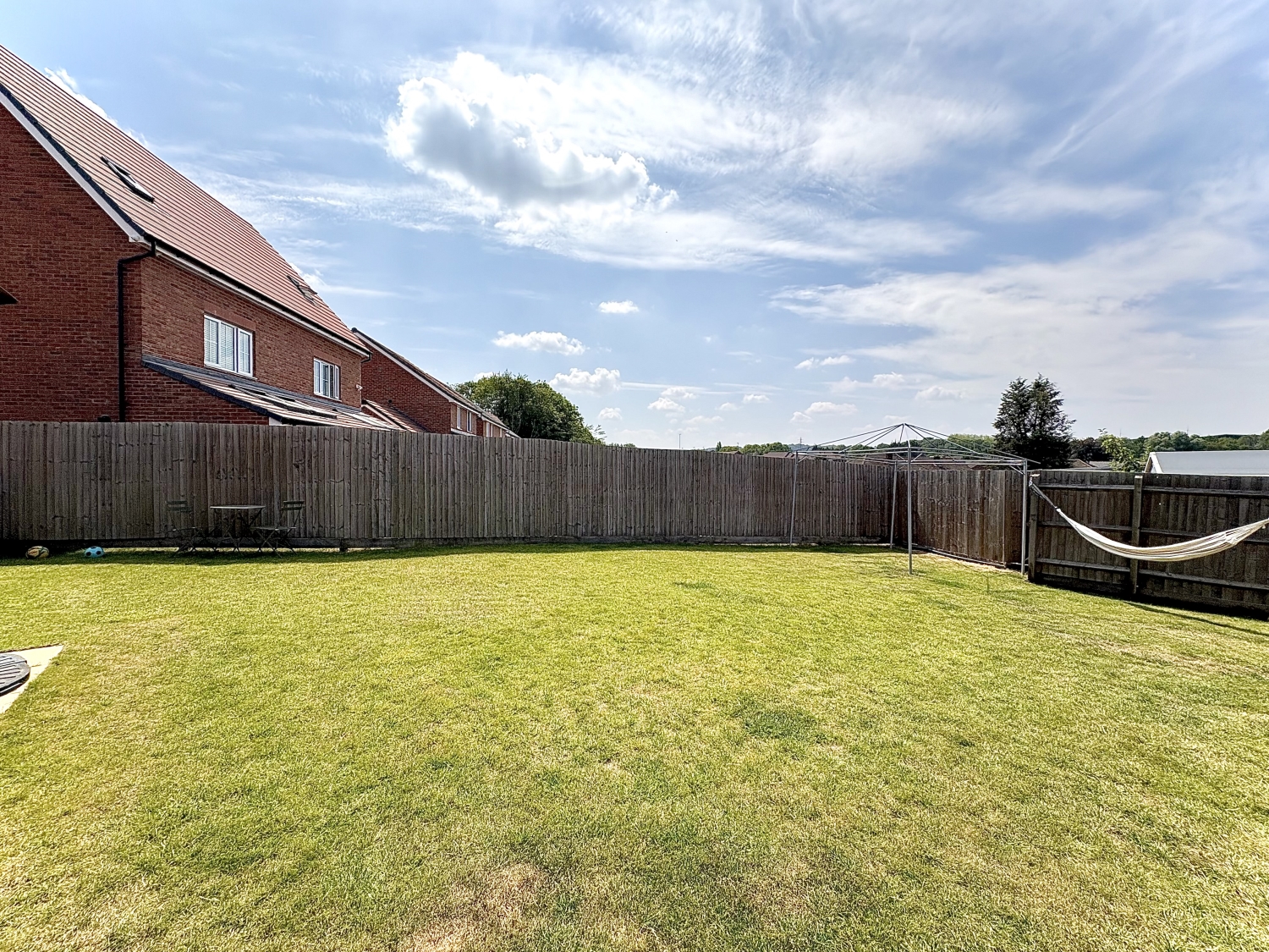 Ambergate Road, Bilston, WV14 0SR