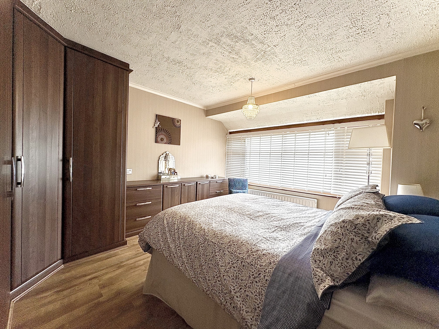 Dumbleberry Avenue, BROWNSWALL ESTATE, DY3 3NL